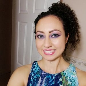 Meet your Posher, Darliz